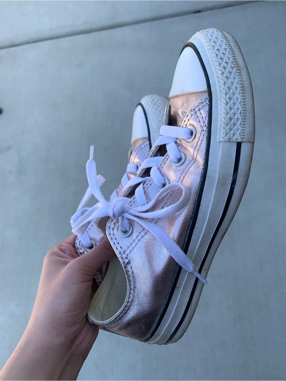 Converse Shiny Pink Sneakers